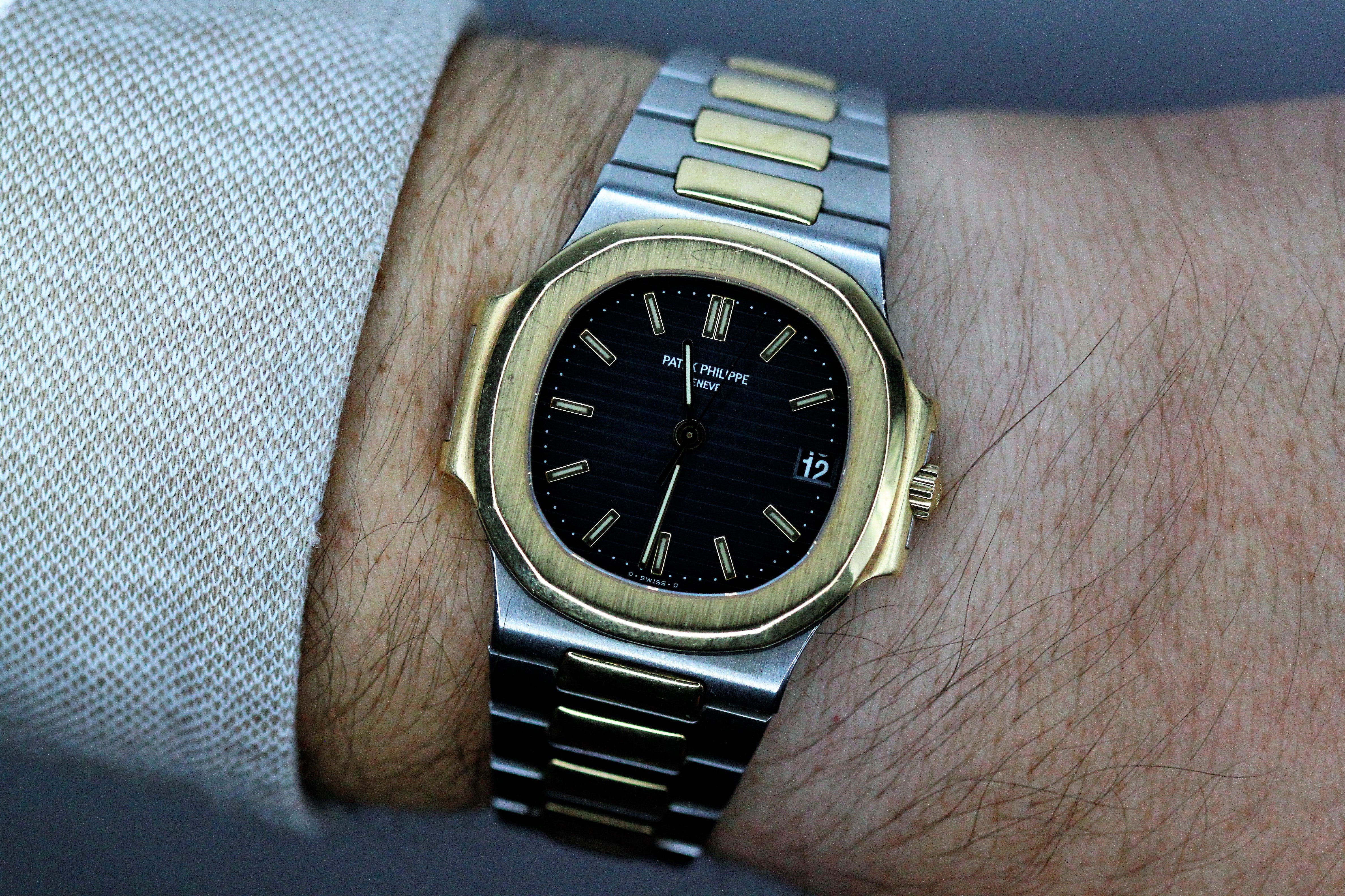 PATEK PHILIPPE NAUTILUS REF 3800 STEEL AND GOLD WITH BOX AND PAPERS