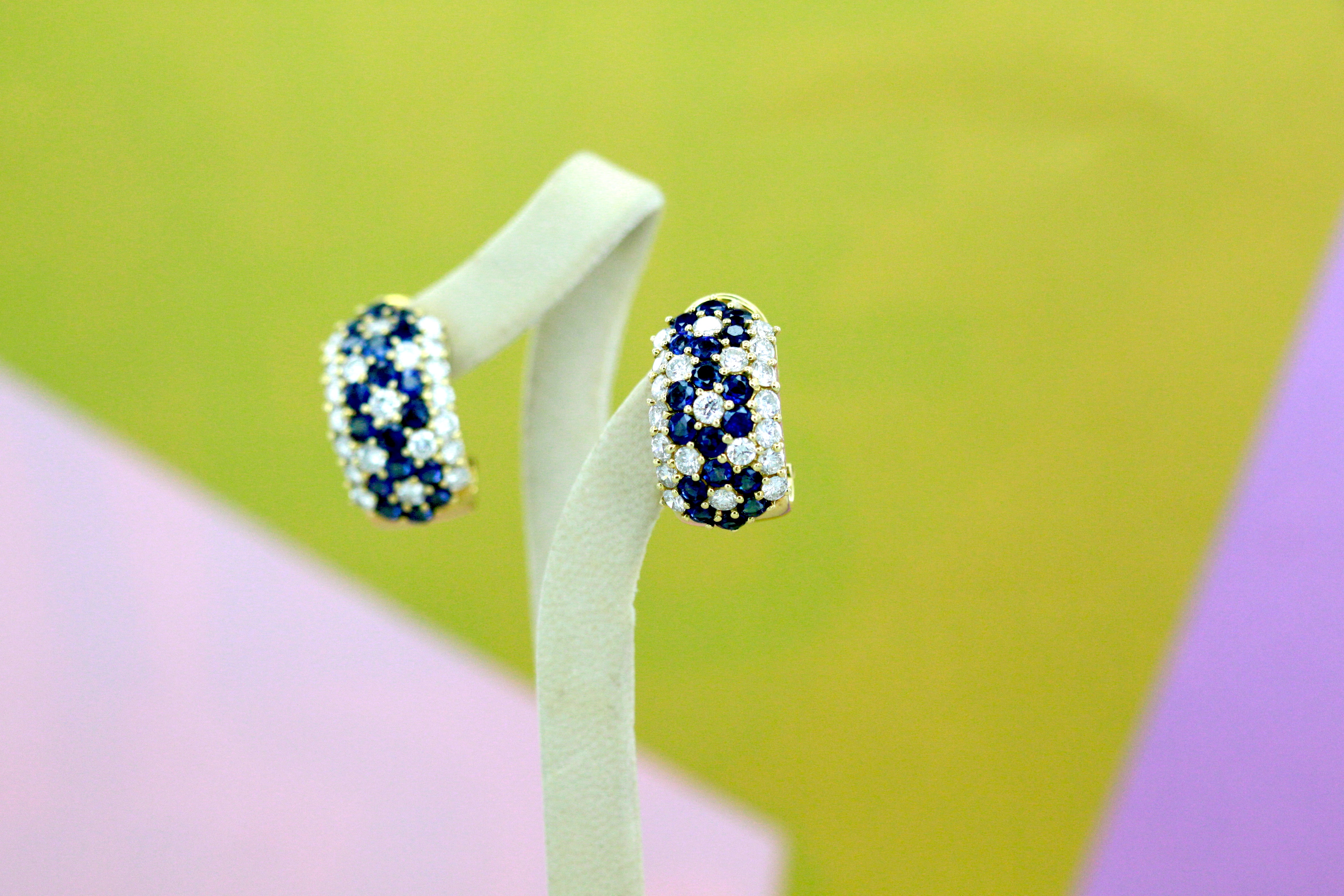 MAYORS GOLD EARRINGS WITH SAPPHIRE & BRILLIANTS
