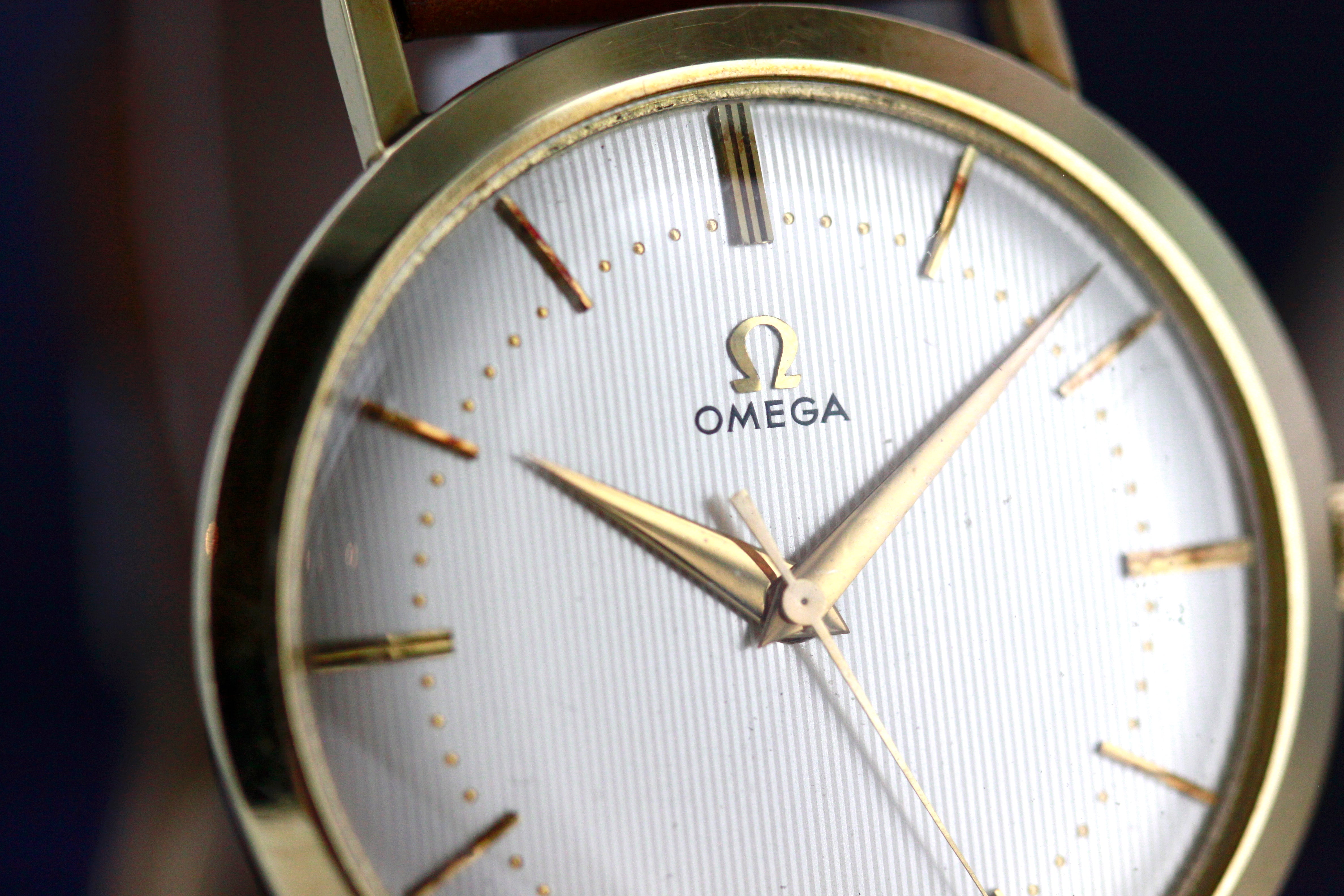Omega Computer dial Gold filed from 1961 with PAPERS – vintageuhren