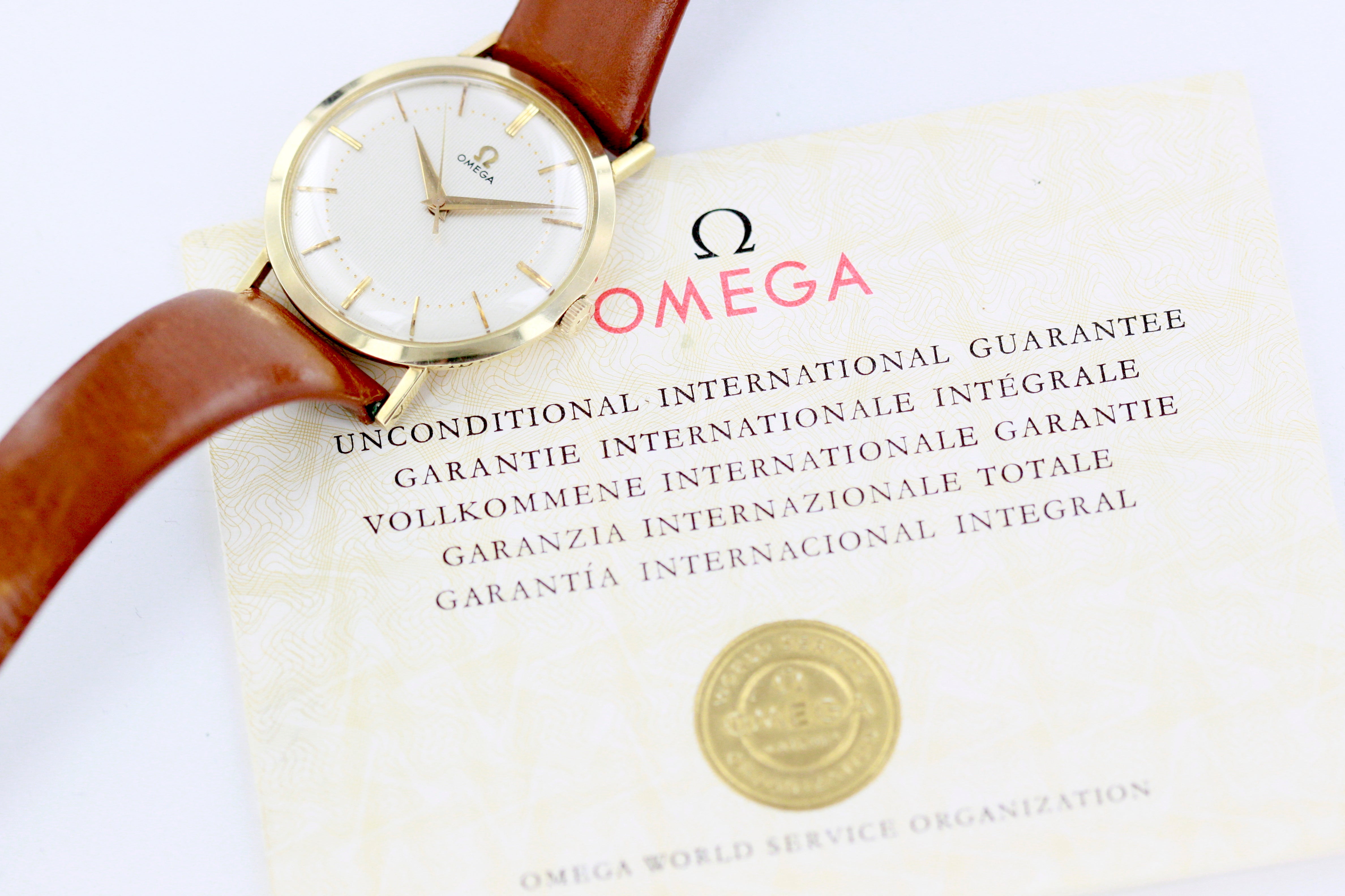 Omega Computer dial Gold filed from 1961 with PAPERS