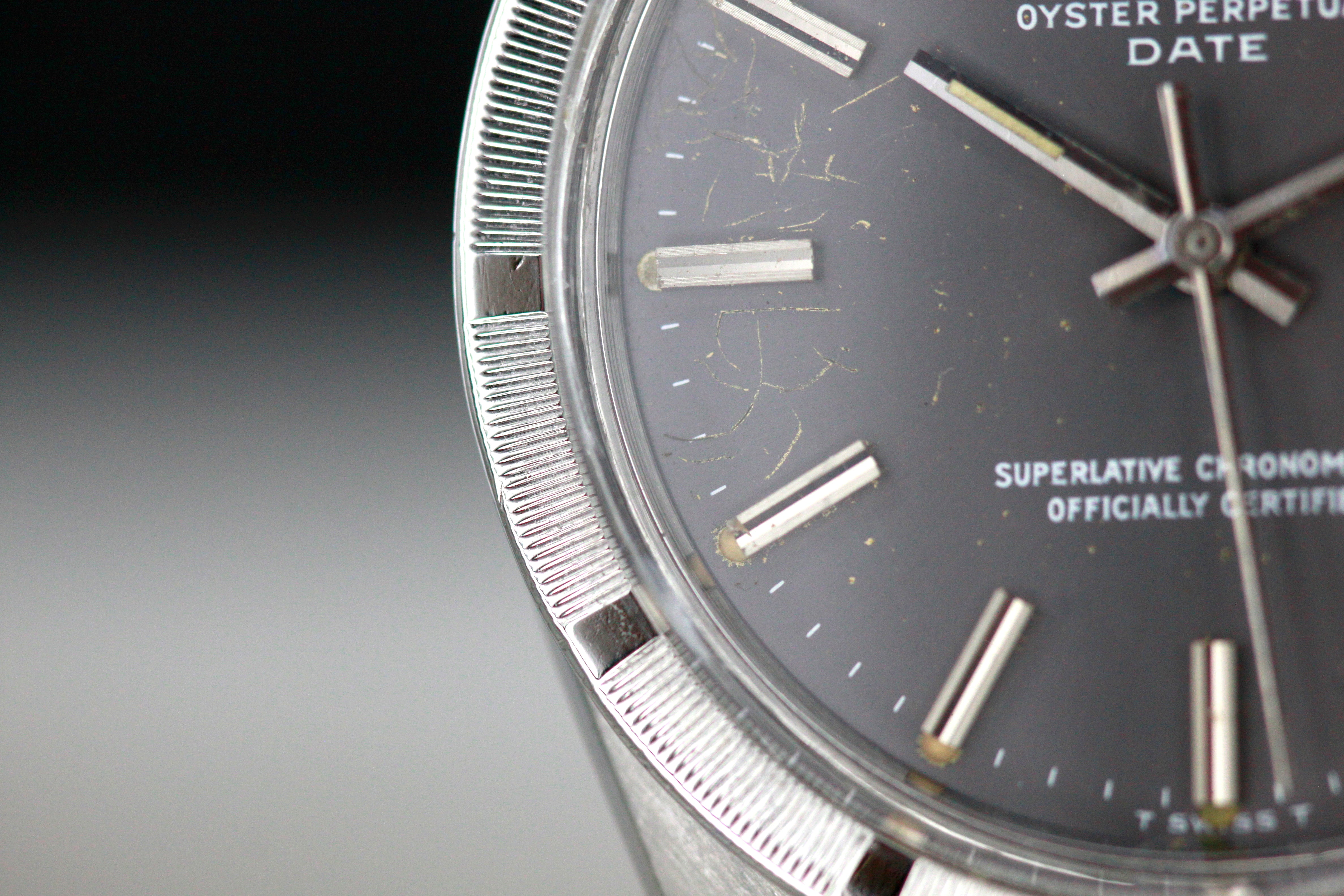 Rolex Date ref 1501 GREY dial from 1975 with nice patina