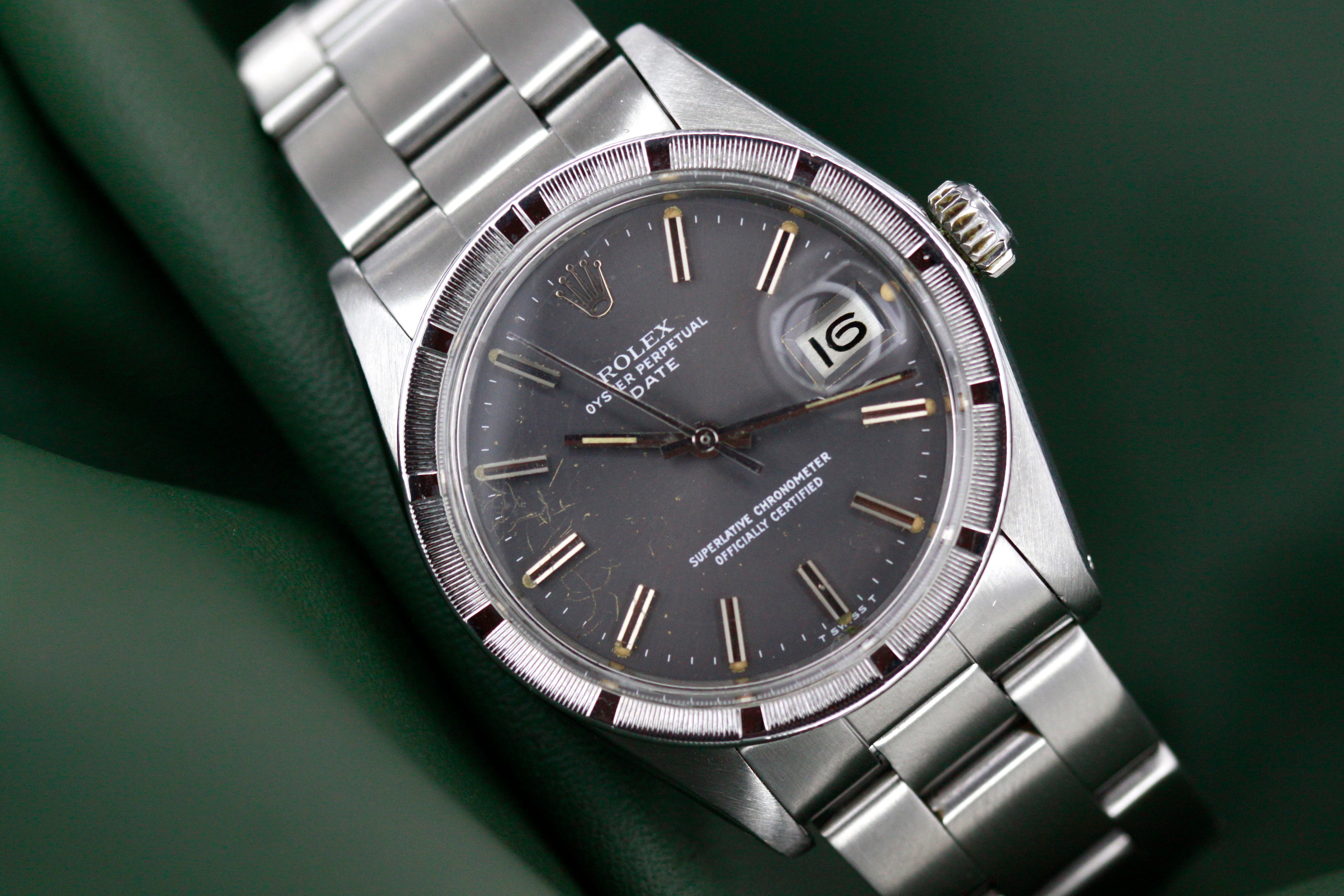 Rolex Date ref 1501 GREY dial from 1975 with nice patina